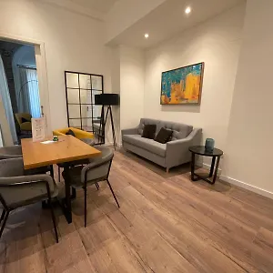 home-art-apartments-malaga.1costadelsol.com/